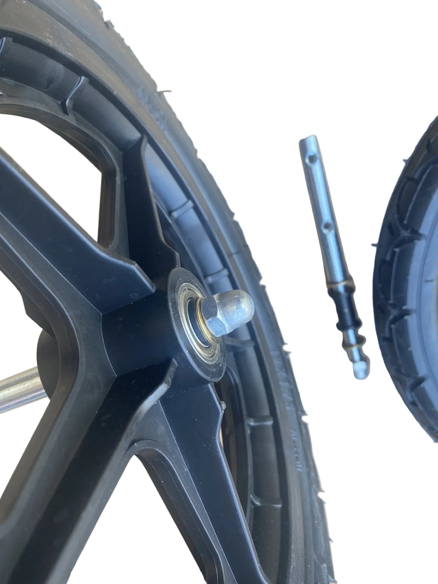 30cm Wheels & Stub Axle Set + Free Seat Pad.