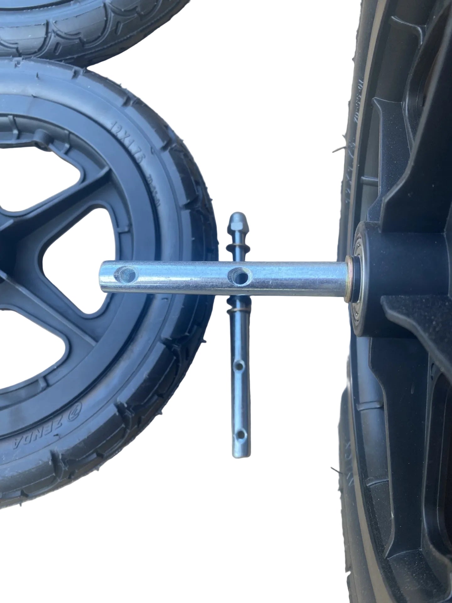 30cm Wheels & Stub Axle Set + Free Seat Pad.